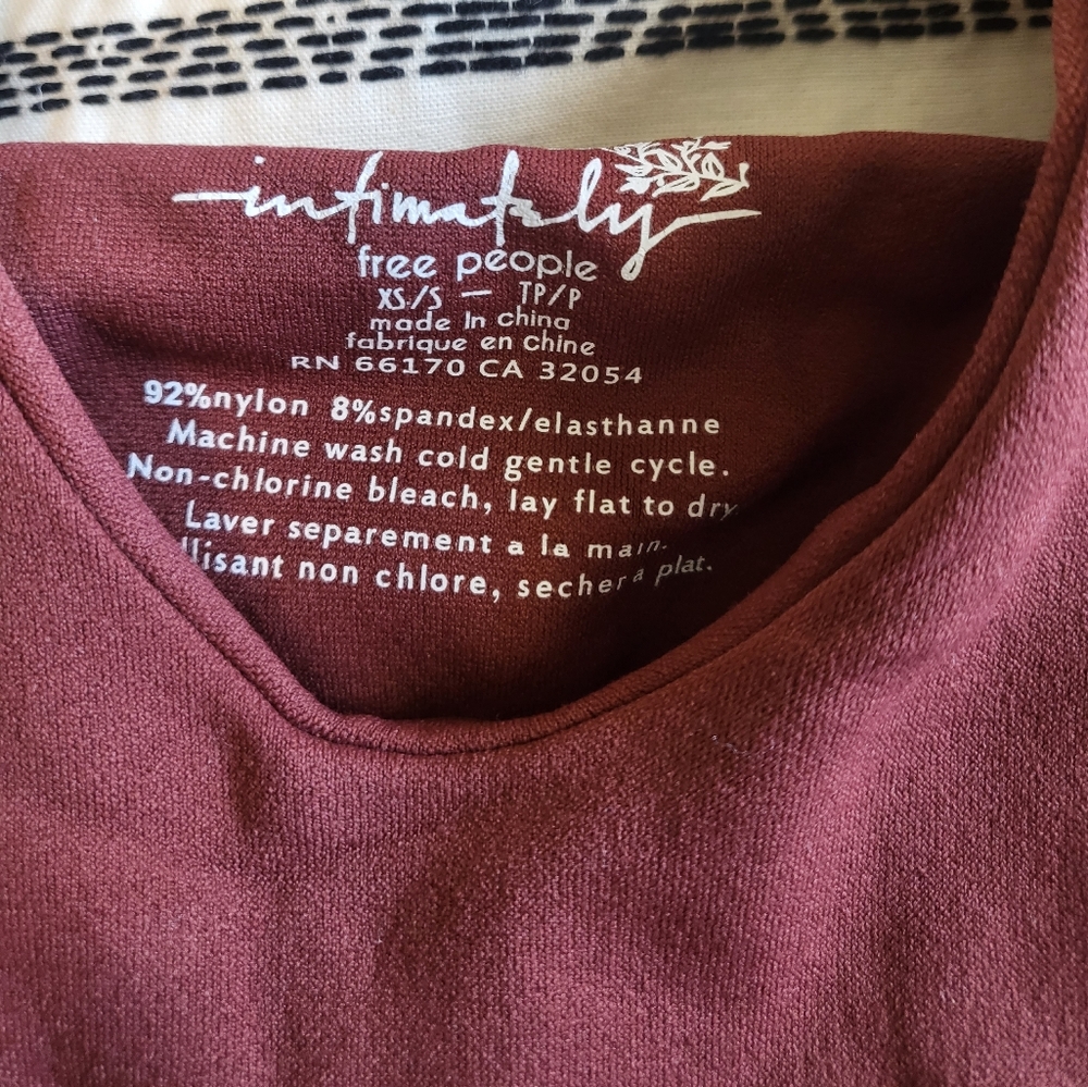 Tank top - Picture 2 of 2